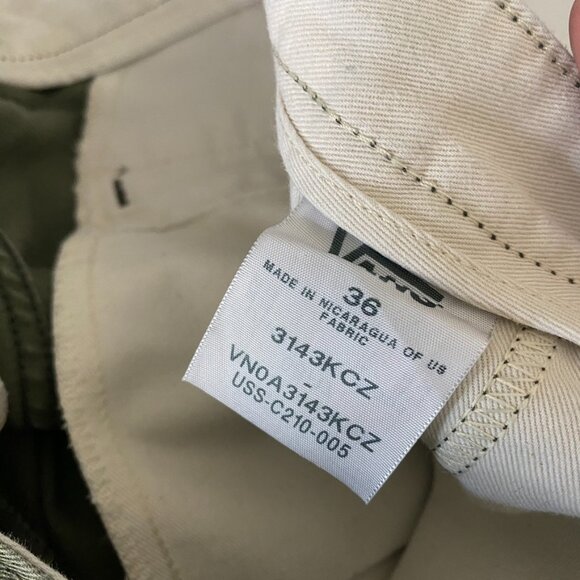 Vans Authentic Chino Stretch Pants Mens 36 in Grape Leaf Green - Picture 5 of 6